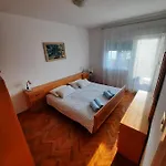 Apartment Marina *